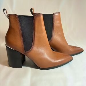 Steve Madden Women’s Tan Booties - Size 9.5M